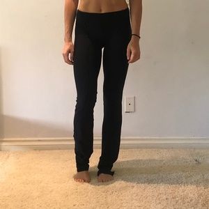 Lululemon black yoga pants